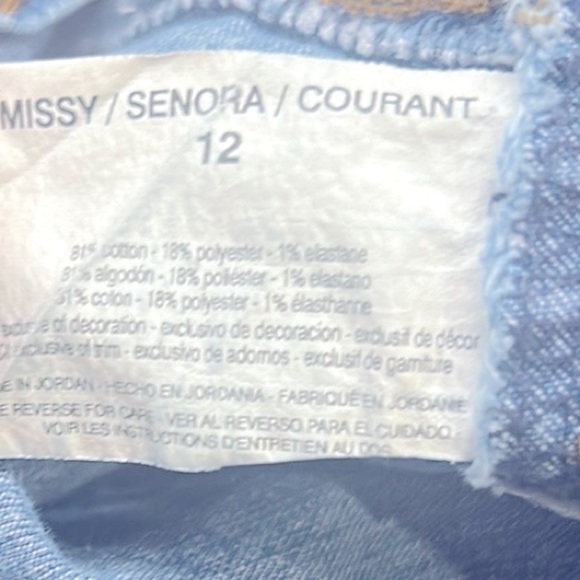 Gloria Vanderbilt Keegan Denim Shorts Size 12 - Picture 8 of 9